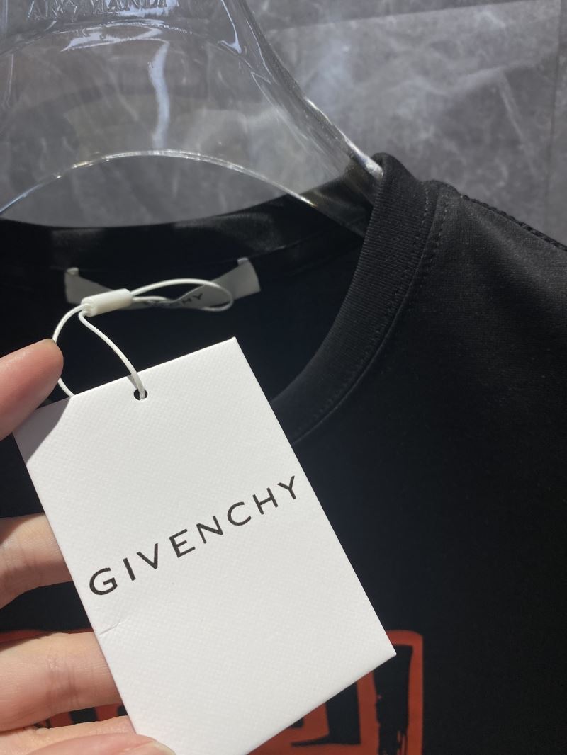 Givenchy T-Shirts